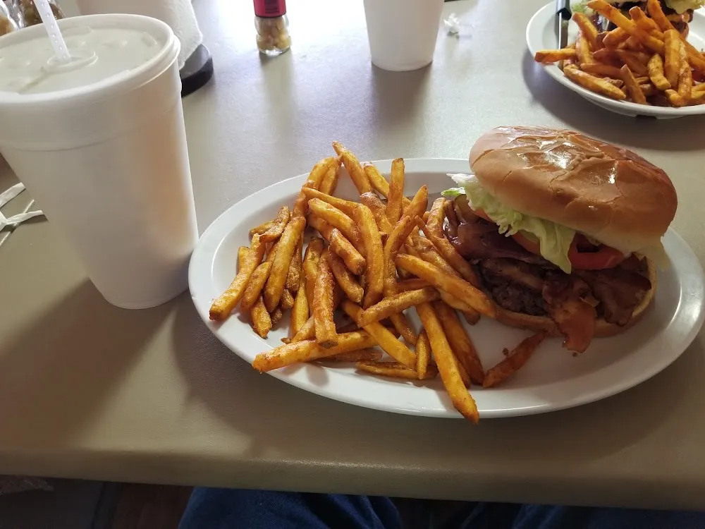Large Bacon Cheeseburger
